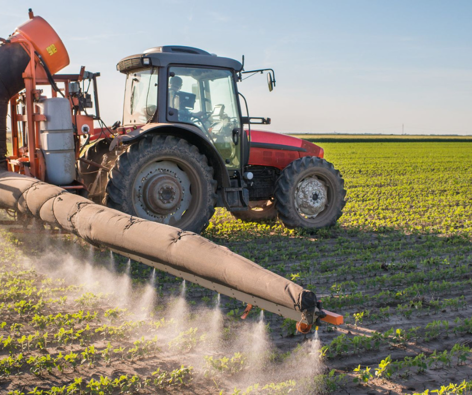 tractor-in-the-field-spraying